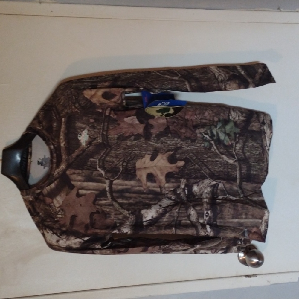 NWT Starter x Mossy Oak Forest Camo Tee